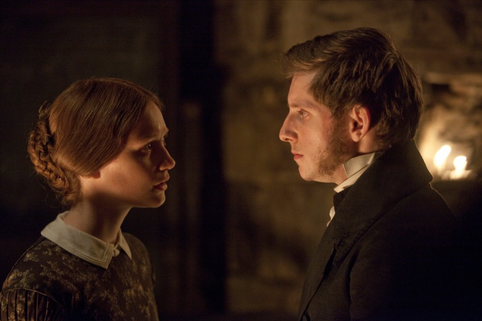 Mia Wasikowska et Jamie Bell dans "Jane Eyre"
