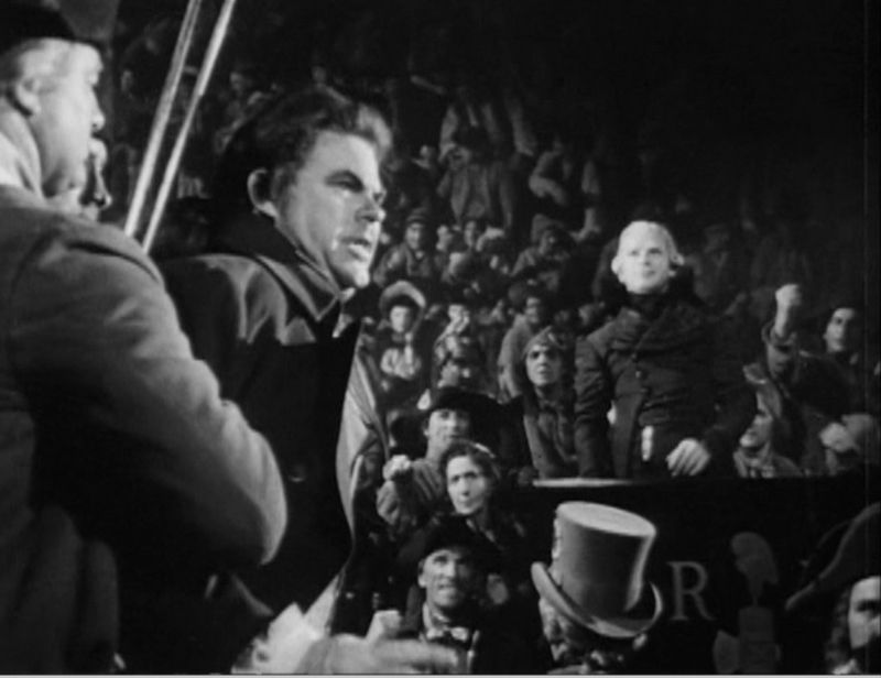Wade Crosby (Danton) et Richard Basehart (Robespierre) dans "Le Livre noir"