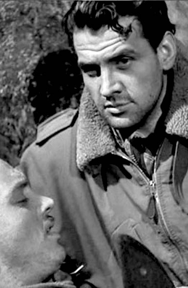 Le héros de Un pilote revient (le célèbre acteur Massimo Girotti