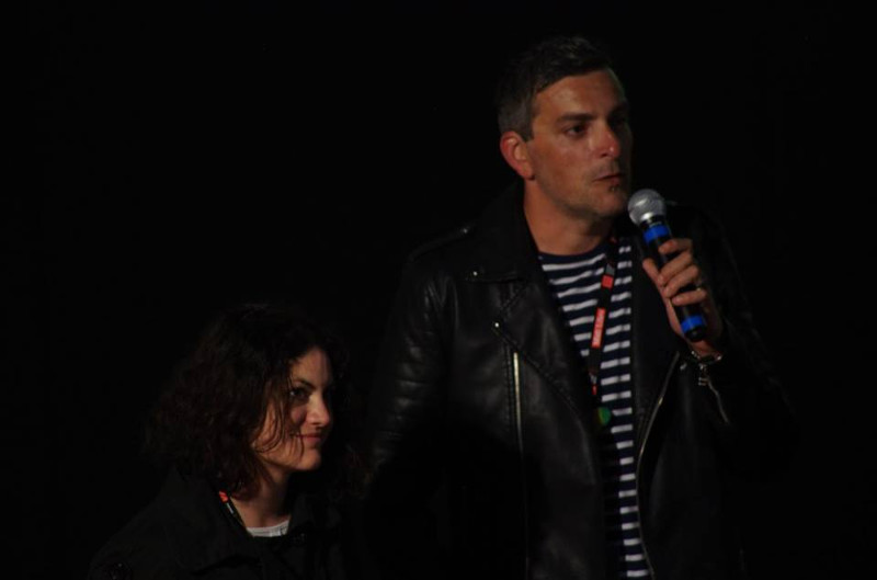 Julie Plantier et Nicolas Villamisar présentant la séance pour l'association Tabous ! au festival Itinérances 2017 à Alès © Marie Applagnat