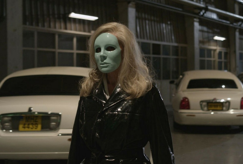 Holy motors (Léos Carax) © Pierre Grise Productions 2012