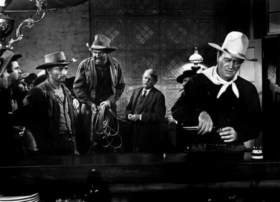 Prod DB © Paramount / DR L'HOMME QUI TUA LIBERTY VALANCE (THE MAN WHO SHOT LIBERTY VALANCE) de John Ford 1962 USA avec Lee Van Cleef, Strother Martin et John Wayne western, saloon, chercher la bagarre