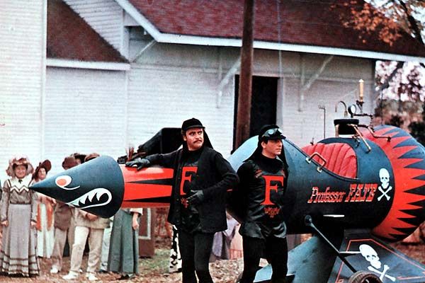 Jack Lemmon et Peter Falk dans "La Grande course autour du monde"